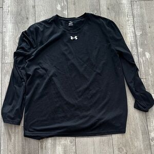 Under Armour Men's Classic Black Long Sleeve Tee